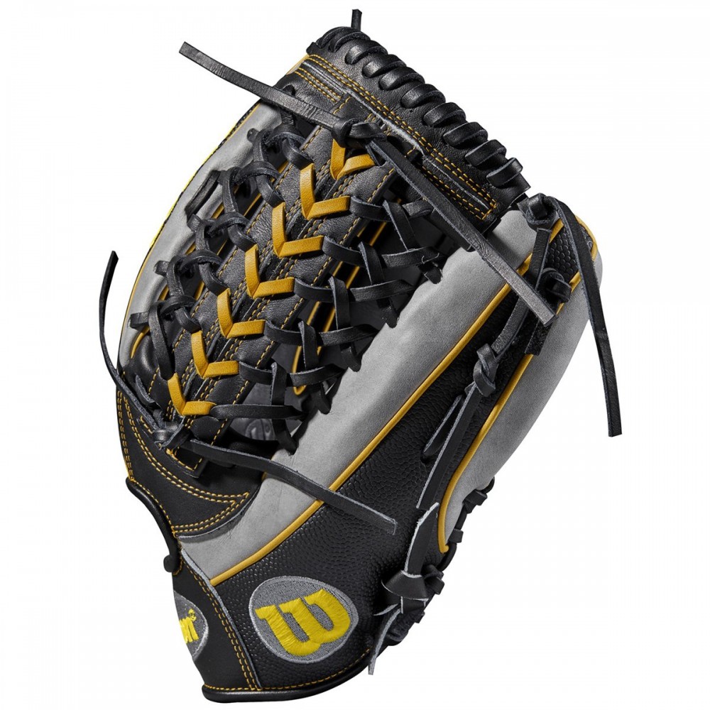 2019 Wilson A2000 Pf92 Outfield Baseball Glove 12.25", Right Hand Throw